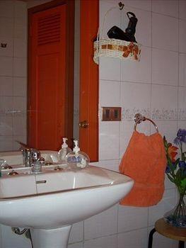 Marilu 'S Bed And Breakfast Hostel Santiago del Cile Esterno foto