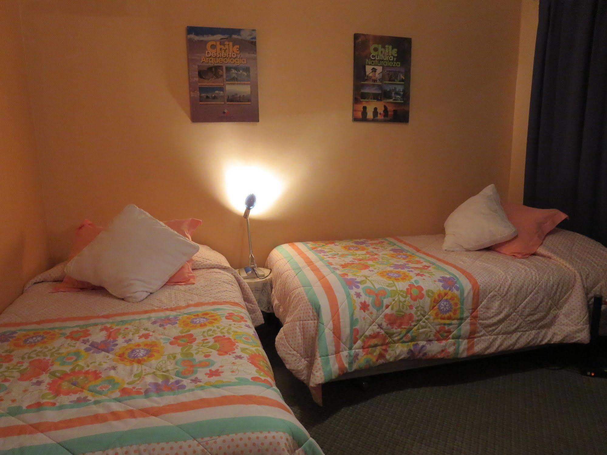 Marilu 'S Bed And Breakfast Hostel Santiago del Cile Esterno foto